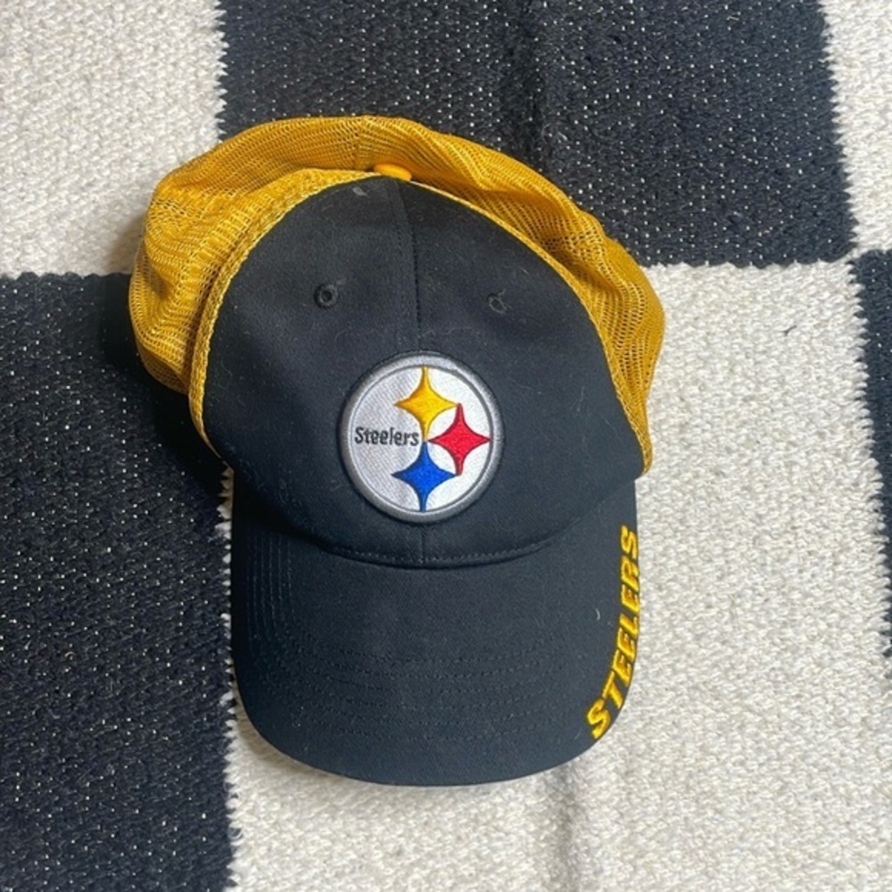 Pittsburgh‎ Steelers NFL OTS Sz L-XL Mens Stretch Black Gold Mesh Hat